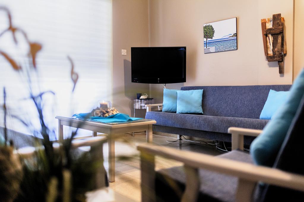Annita Court Block B, Apt6 أيا نابا المظهر الخارجي الصورة